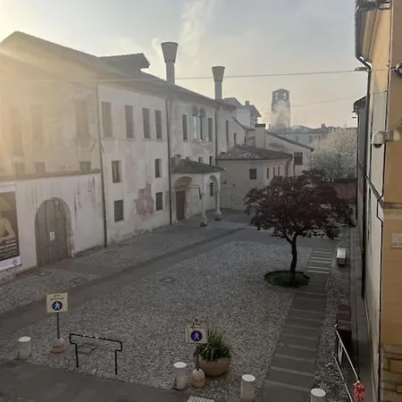 Centro Historico - Via Santa Caterina, Treviso, Italy *