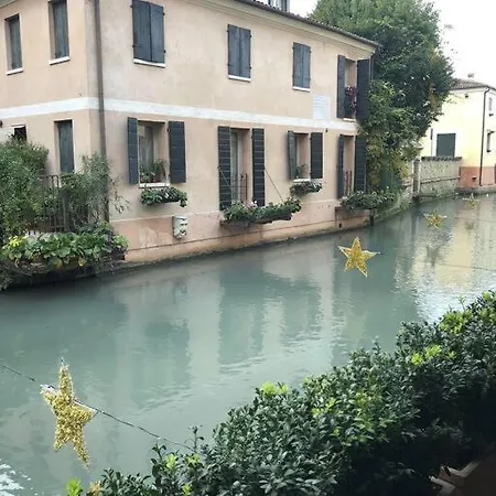 Centro Historico - Via Santa Caterina, Treviso, Italy Apartment