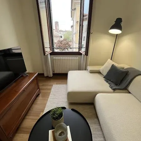 Apartment Centro Historico - Via Santa Caterina, Treviso, Italy