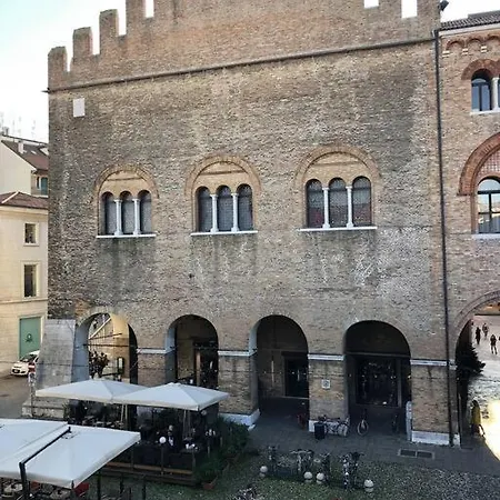 Centro Historico - Via Santa Caterina, Treviso, Italy *