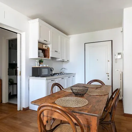 Apartment Centro Historico - Via Santa Caterina, Treviso, Italy *